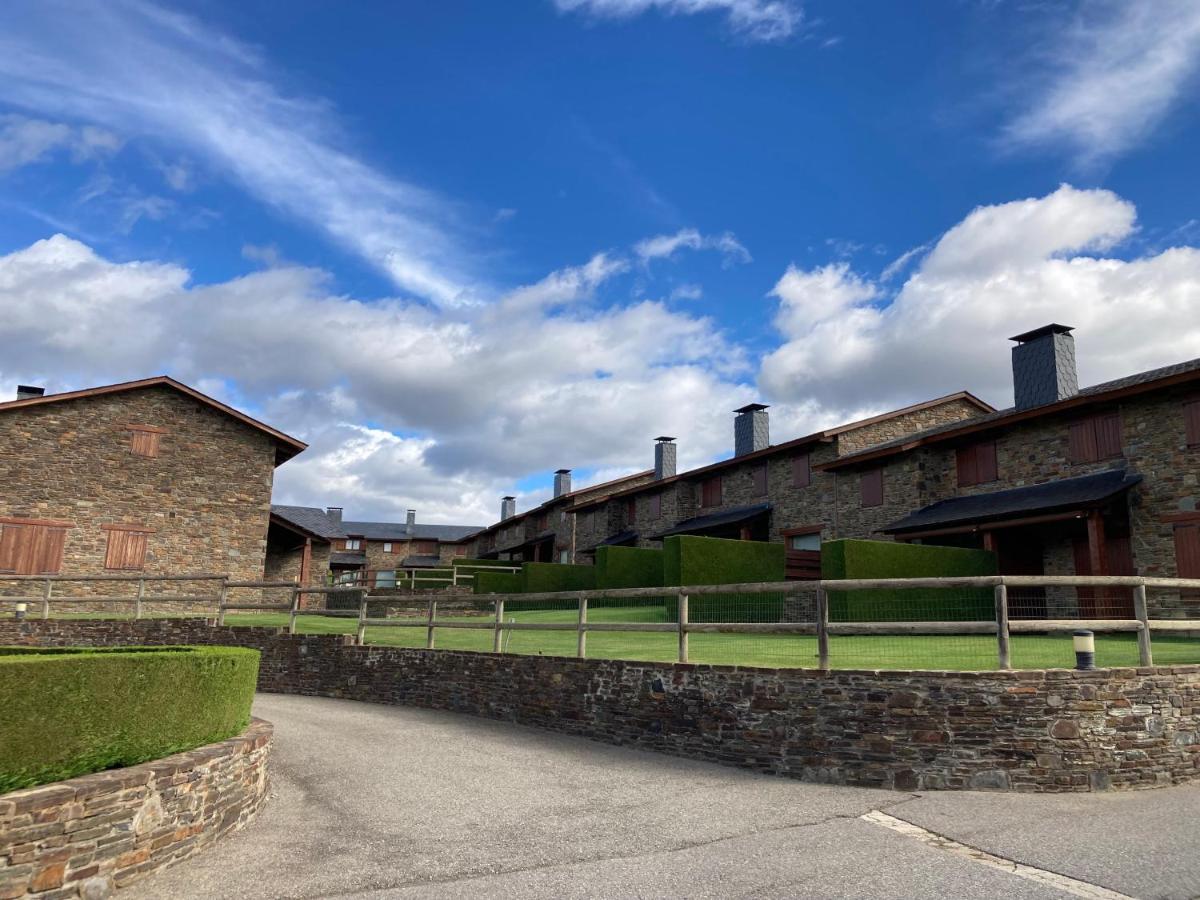 Casa Argelaga Leilighet Sainte-Léocadie Eksteriør bilde